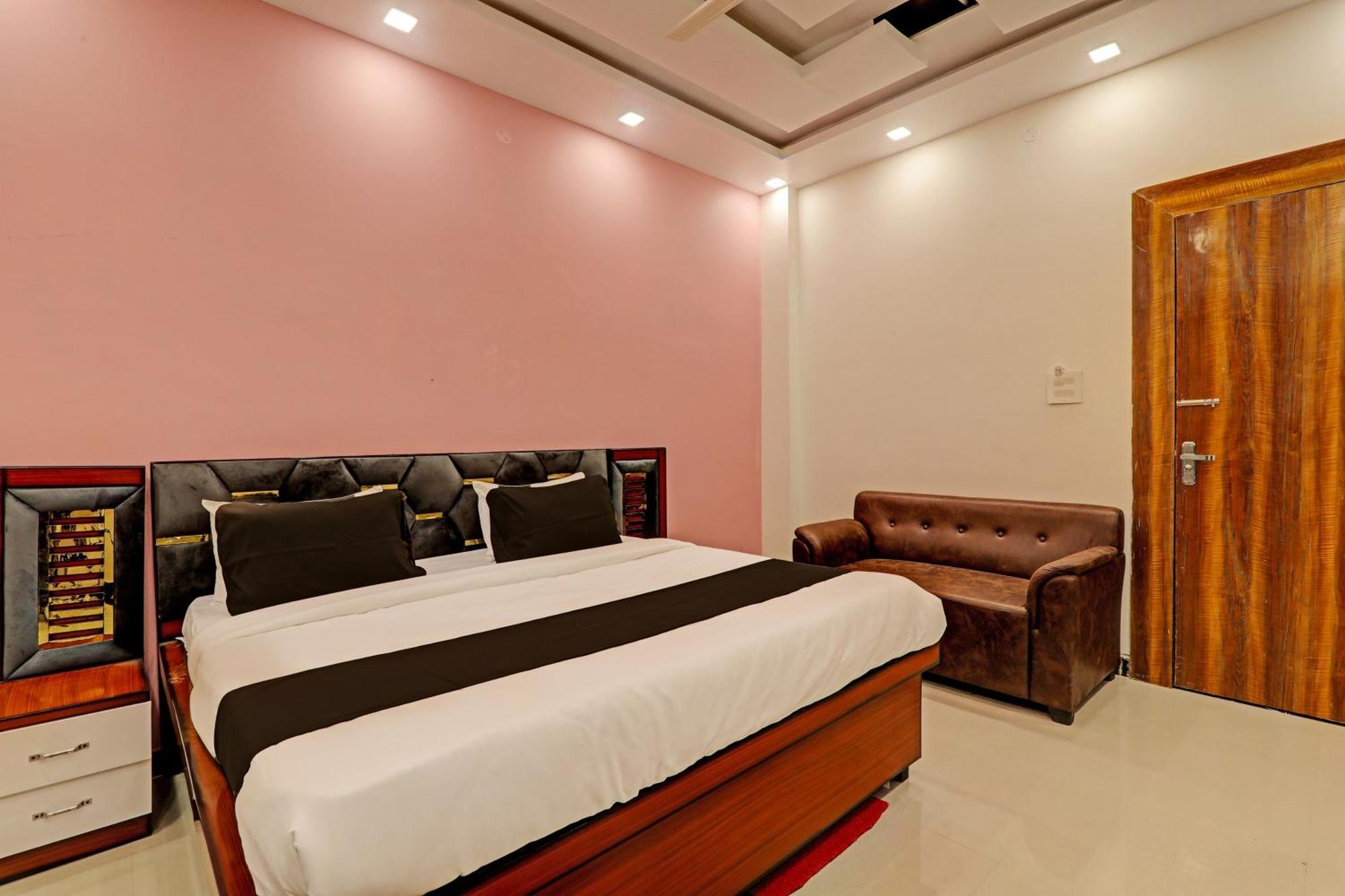 Hotel O Awadh International Bela Pratapgarh Eksteriør billede