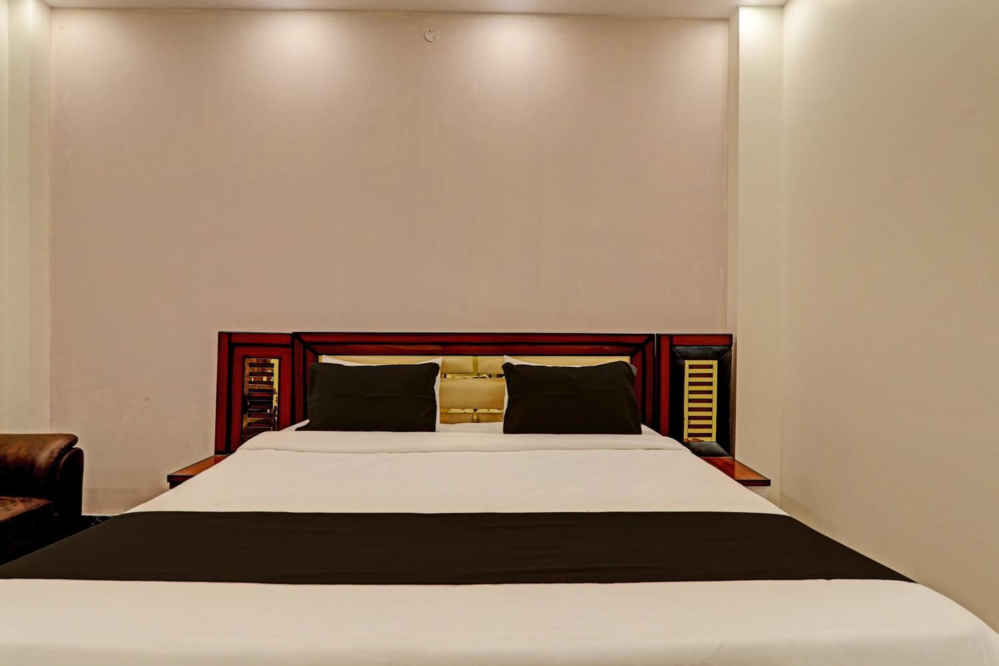 Hotel O Awadh International Bela Pratapgarh Eksteriør billede