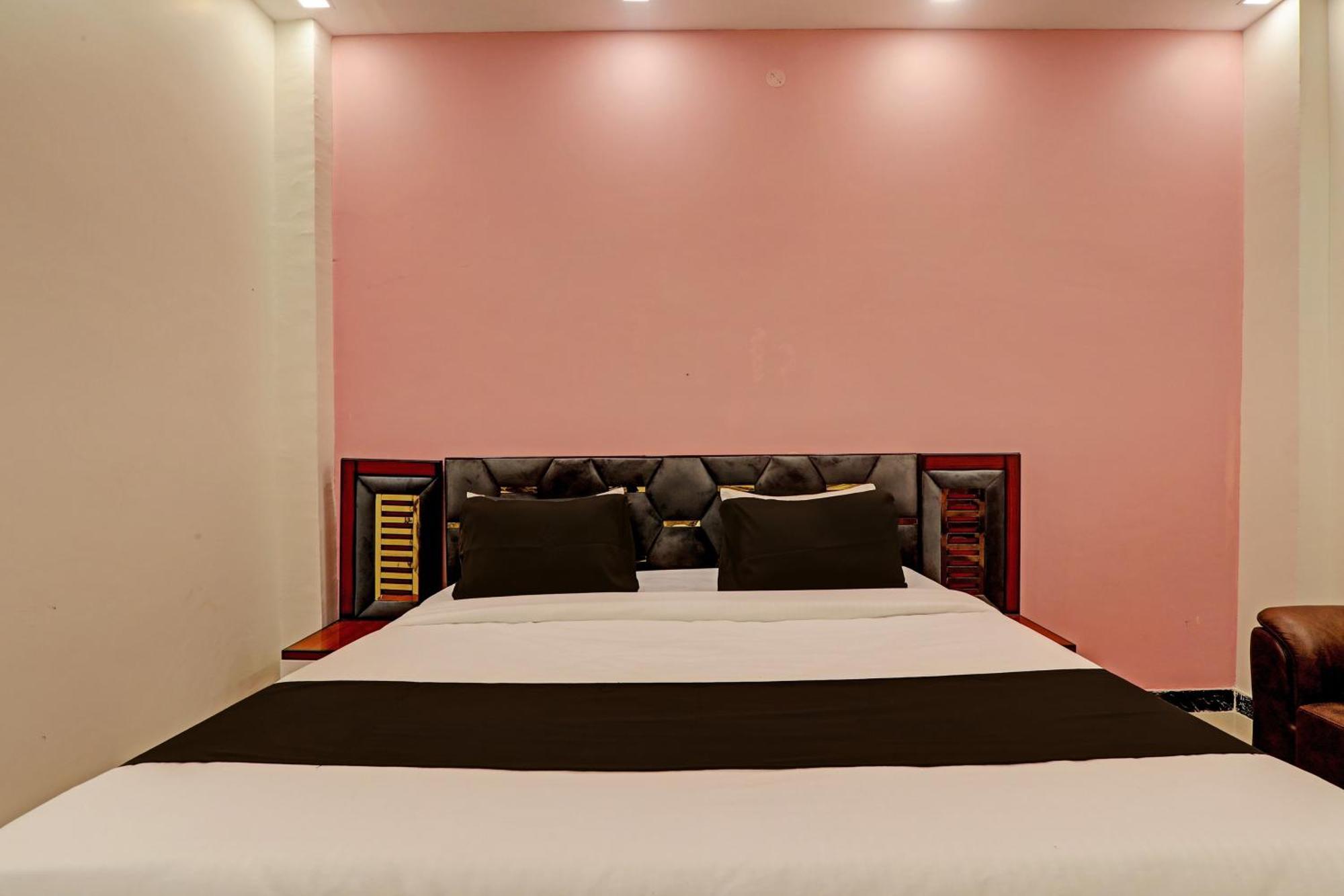 Hotel O Awadh International Bela Pratapgarh Eksteriør billede