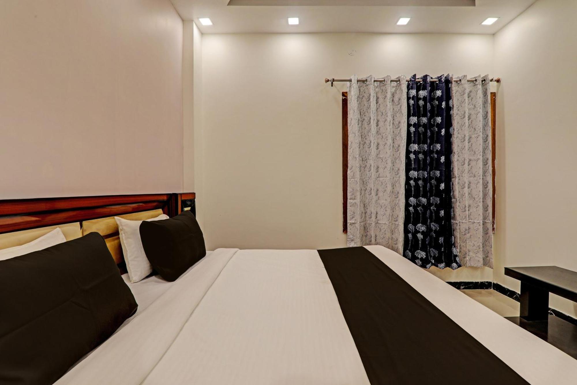 Hotel O Awadh International Bela Pratapgarh Eksteriør billede