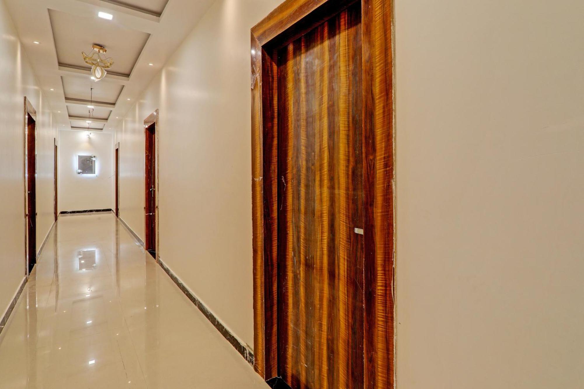 Hotel O Awadh International Bela Pratapgarh Eksteriør billede